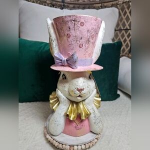 Jolie Fleur Pink & Gold Mad Hatter Easter Bunny Head/Bust Figurine. NWT Viral